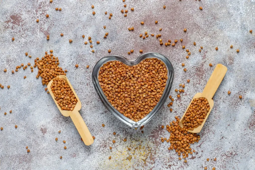 تخم شنبلیله برای بزرگ کردن سینه