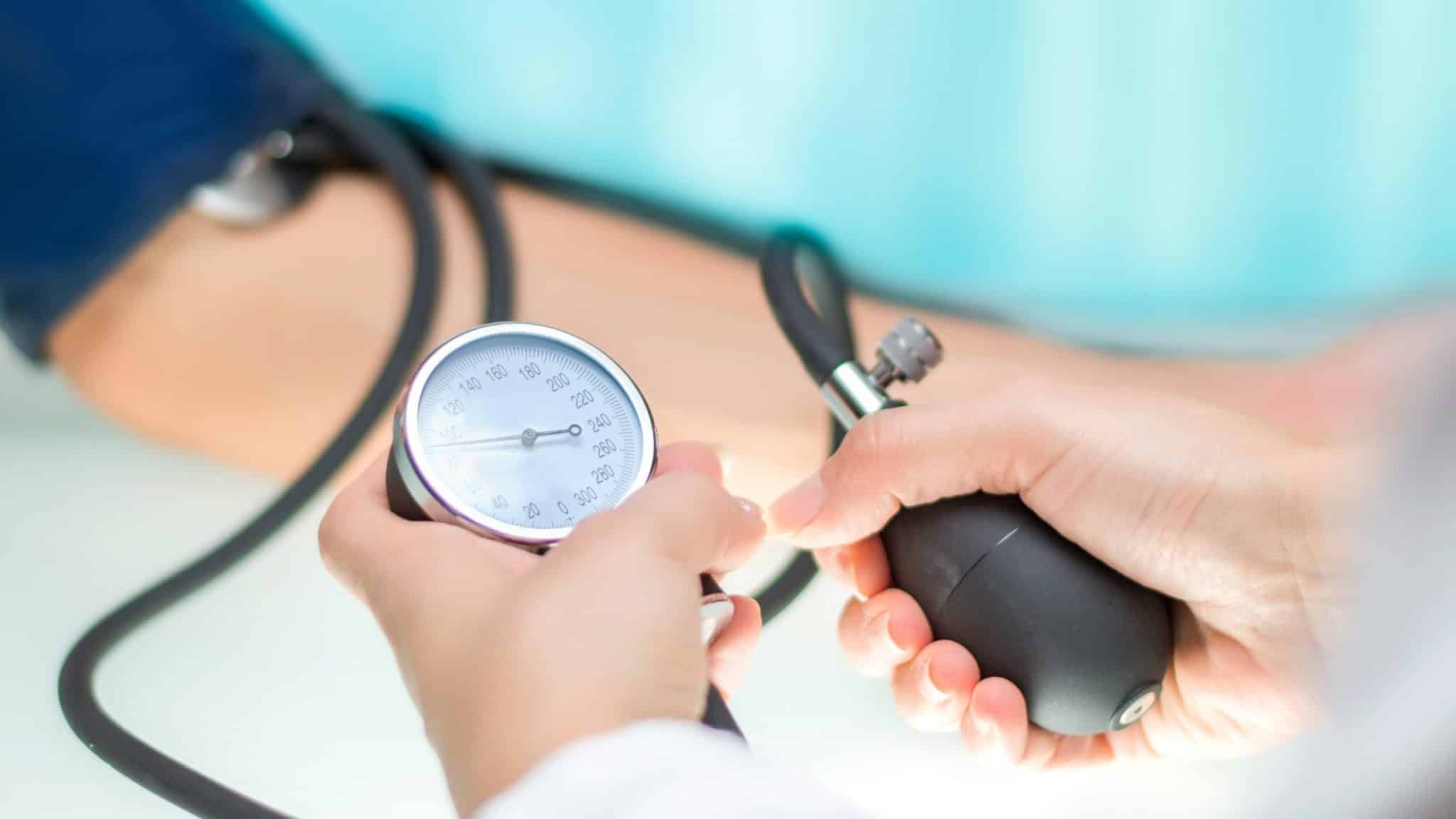 آشنایی با فشار خون و مقابله با آن